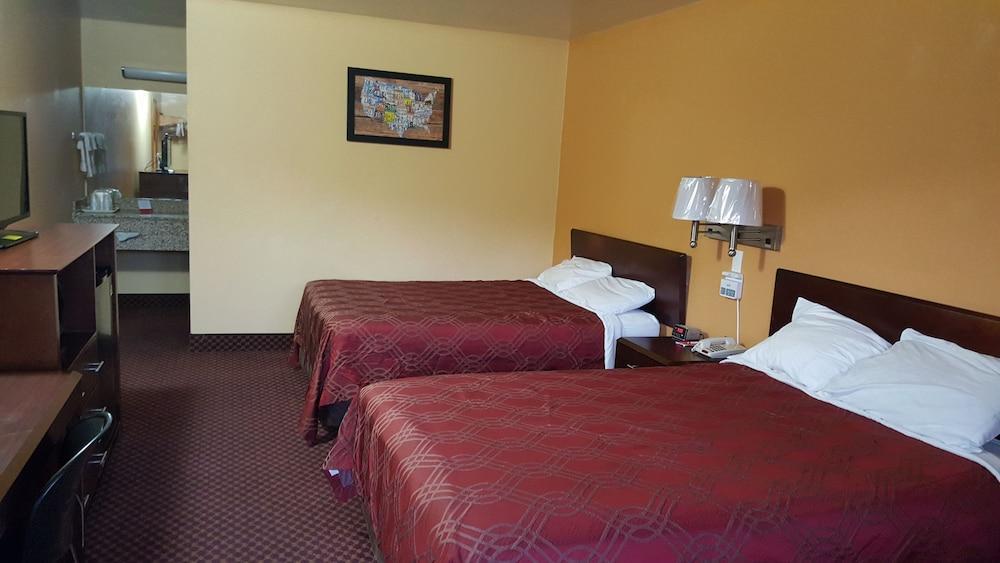 Econo Lodge Near Bluefield College Екстериор снимка