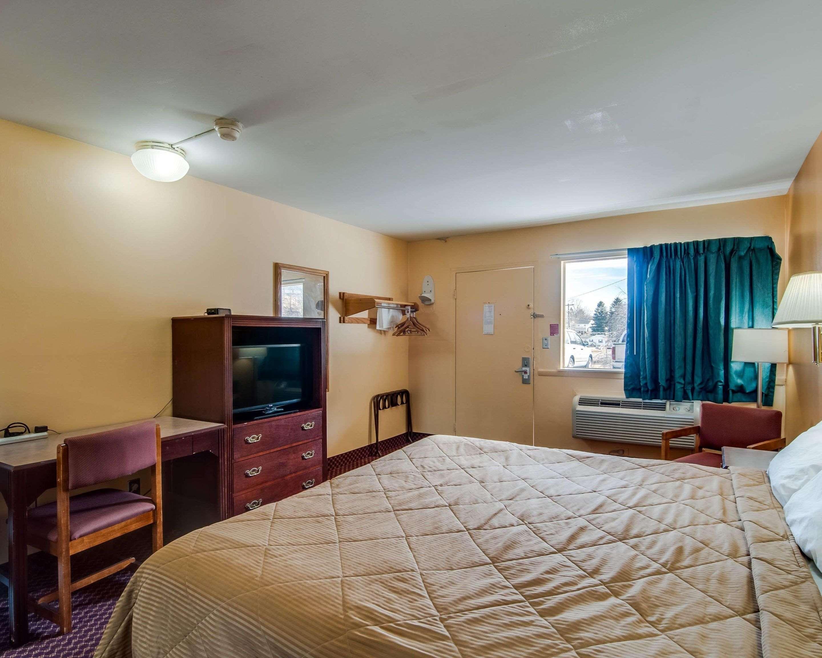 Econo Lodge Near Bluefield College Екстериор снимка