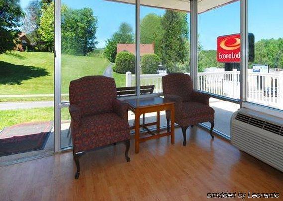 Econo Lodge Near Bluefield College Интериор снимка